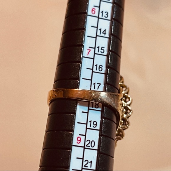 ♥️Stunning 375 Yellow Gold European Antique Filigree Garnet Dinner Ring! - Picture 15 of 16
